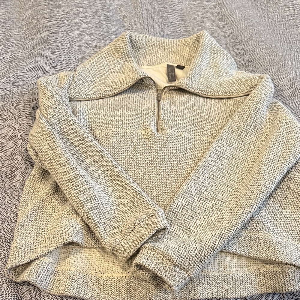 Sweaty Betty Gray Knit Sweater